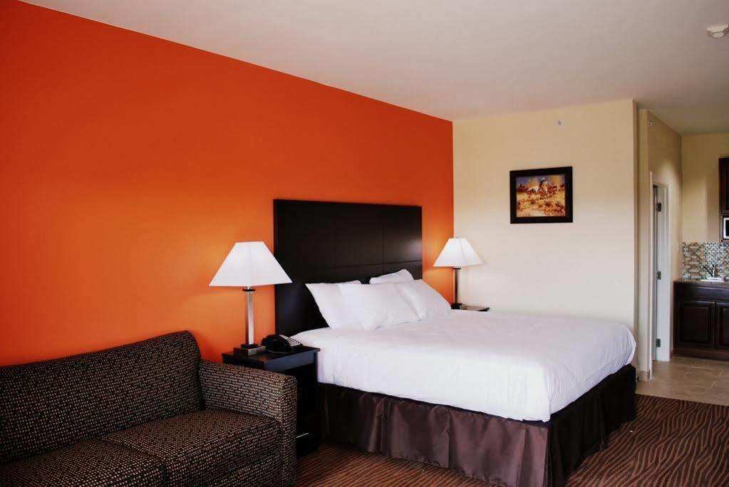 Westwood Inn By Oyo Gonzales Tx Eksteriør billede